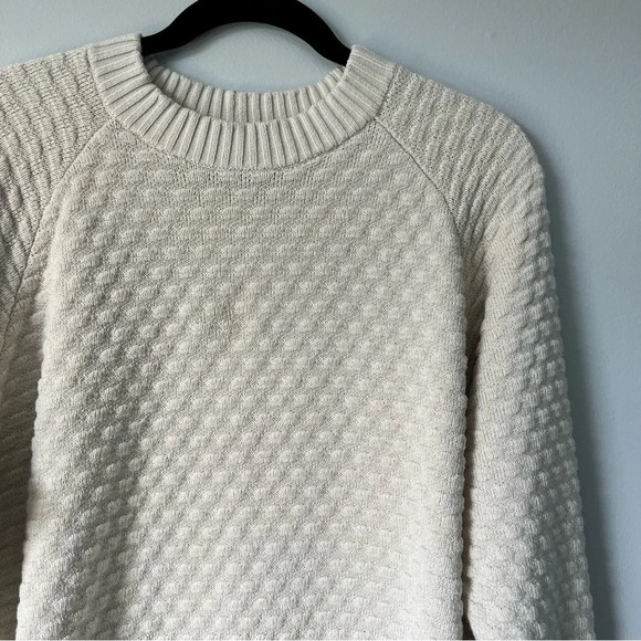 Lululemon Texture Play Crew Sweater Pullover Long Sleeve Knit Ribbed Vapor 8 - Picture 4 of 12